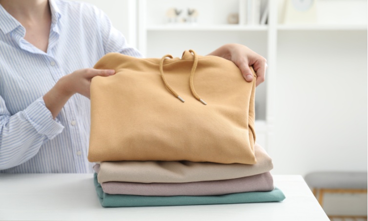 Wajib Tahu! Ini Perbedaan Sweater dan Hoodie